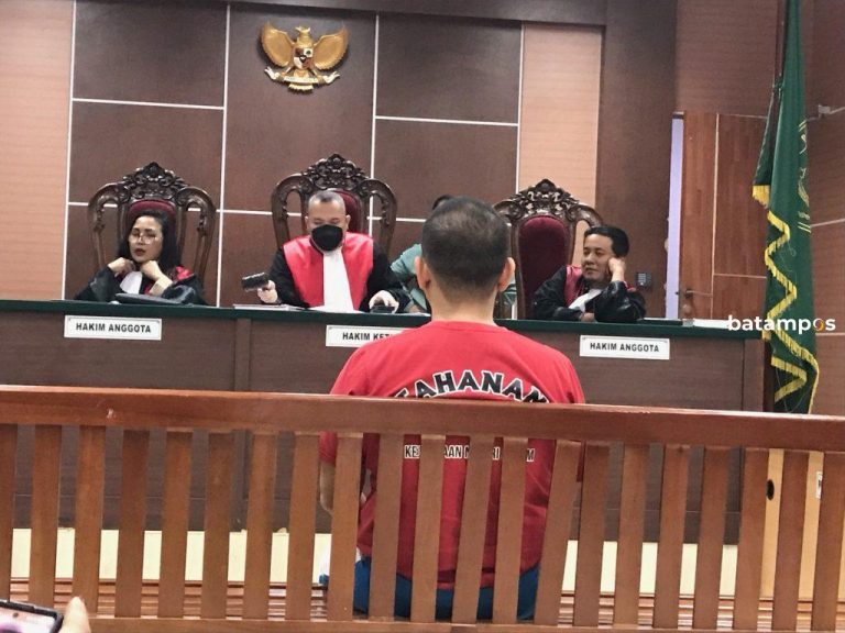 Tersandung Kasus Penggelapan, Polisi Kembali Diadili