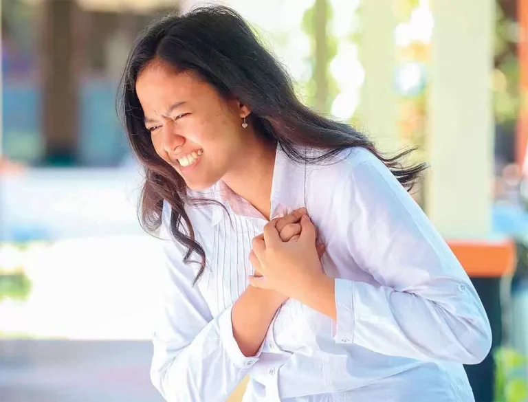 Waspadai, Usia Penderita Penyakit Jantung Makin Muda, Berikut Gaya Hidup Tak Sehat yang Jadi Pemicunya