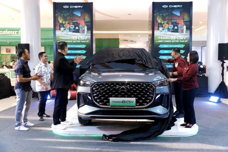 Chery TIGGO 8 CSH Resmi Meluncur di Makassar