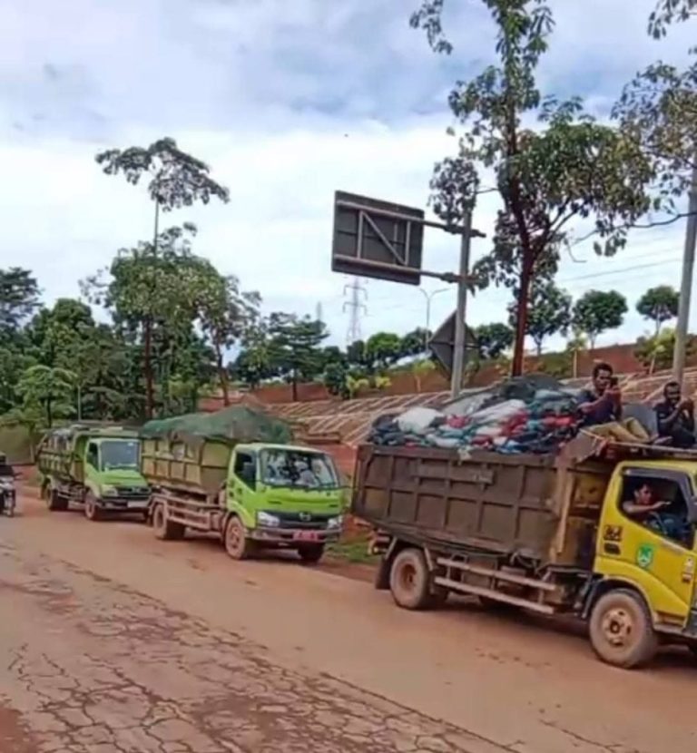 Antrean Panjang di TPA Telaga Punggur Sebabkan Penumpukan Sampah di Batam
