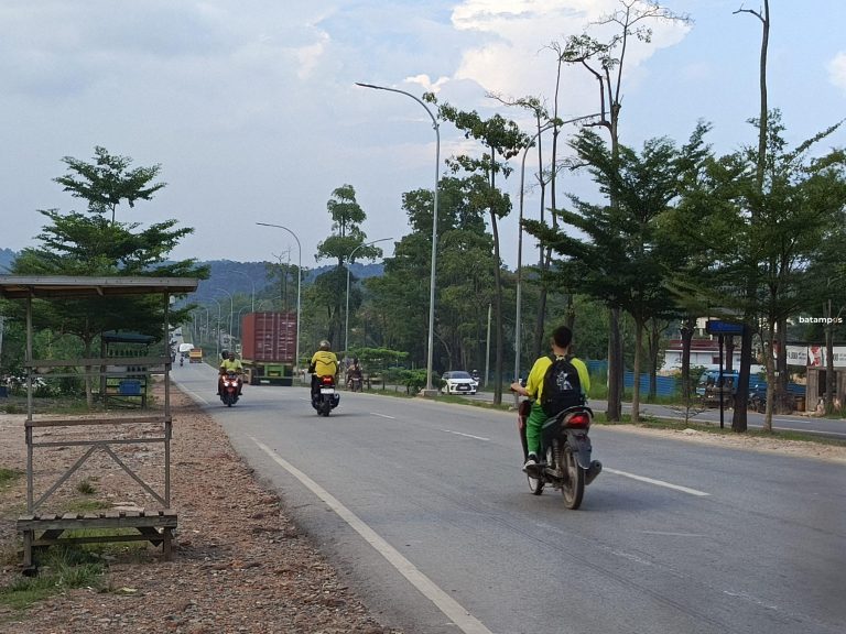 Minim U-Turn di Jalan Diponegoro, Warga Seitemiang Nekat Lawan Arus