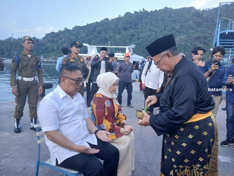 Tiba di Anambas, Wagub Kepri Ngaku Balek Kampung untuk Rayakan Idul Adha Bersama Keluarga