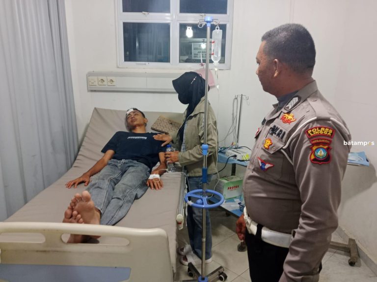 Motor dan Sepeda Kayuh Tabrakan, Pengendara Sepeda Kayuh Alami Luka Serius