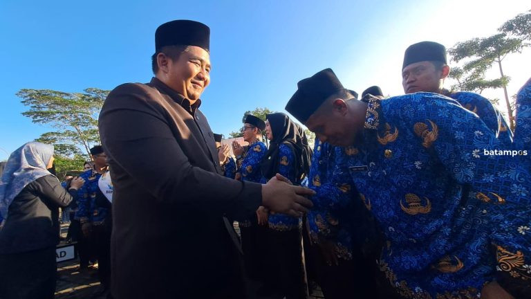 1.199 Honorer Dilantik Jadi PPPK Bintan