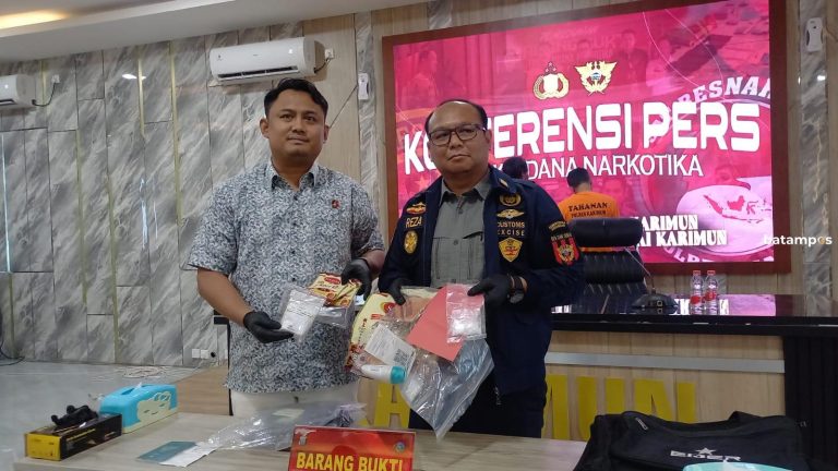 Selundupkan Narkoba, Dua Penumpang Kapal dari Malaysia Ditangkap Petugas BC