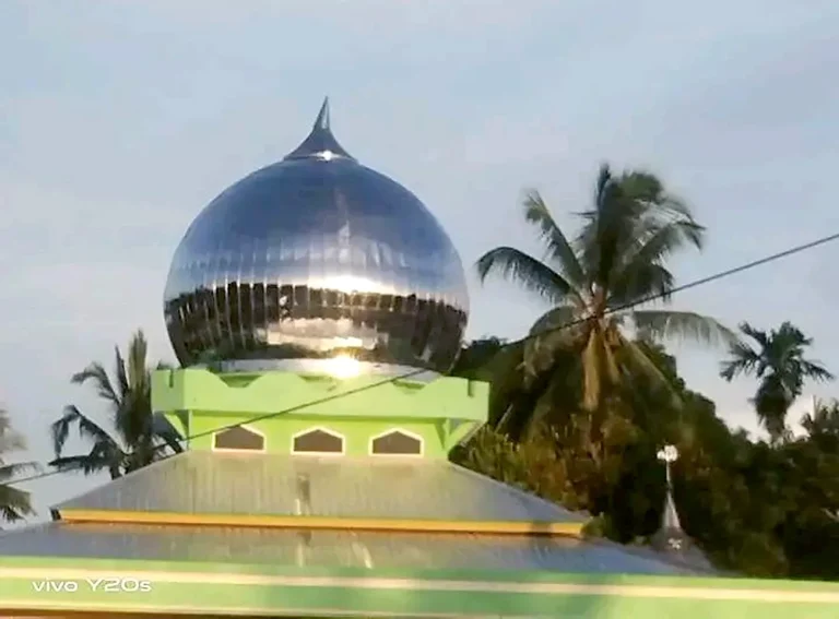 Kemenag Bagi-bagi Uang Rp 15 Juta untuk Masjid, Rp 10 Juta untuk Musala