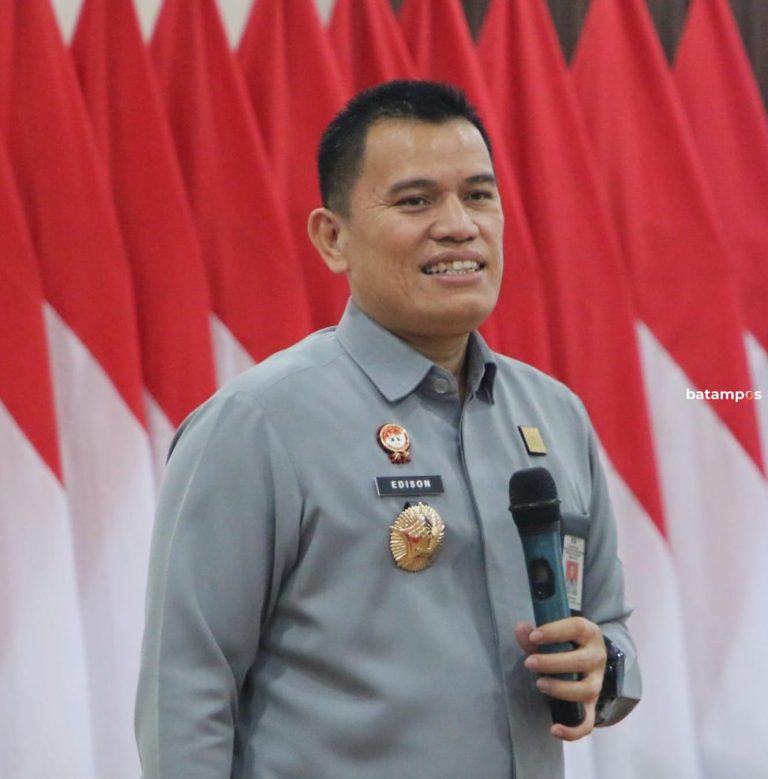 Kanwil Kemenkum Kepri Sahkan 228 Koperasi Merah Putih: Pilar Baru Ekonomi Rakyat