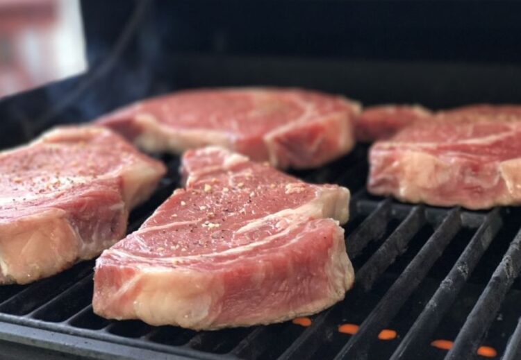 Ini 6 Cara Menurunkan Kolesterol Setelah Menyantap Daging