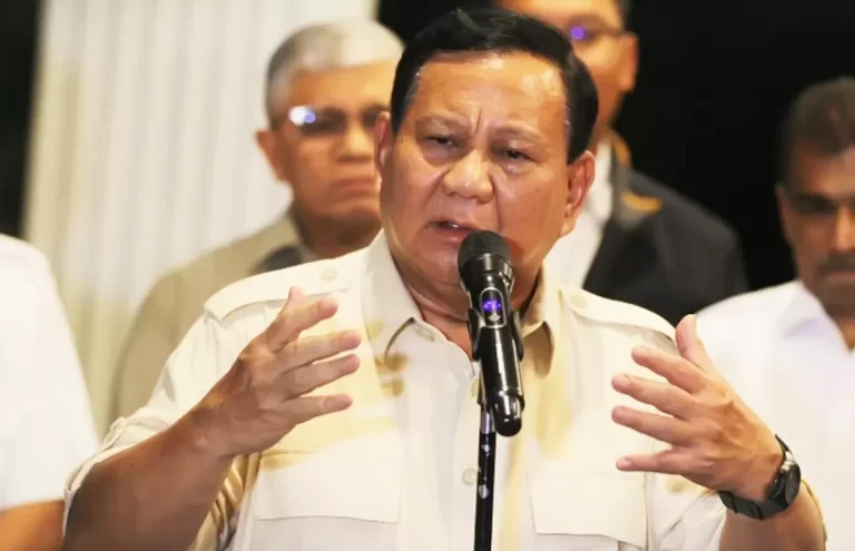 Klaim Menterinya Bekerja dengan Baik, Prabowo Tegaskan Tak Ada Rencana Reshuffle