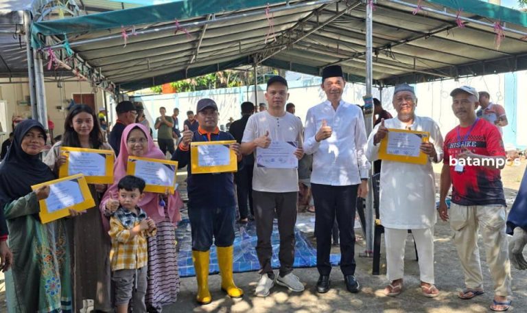 Suhadi Salurkan 22 Hewan Kurban ke 11 Masjid dan Musala di Batam