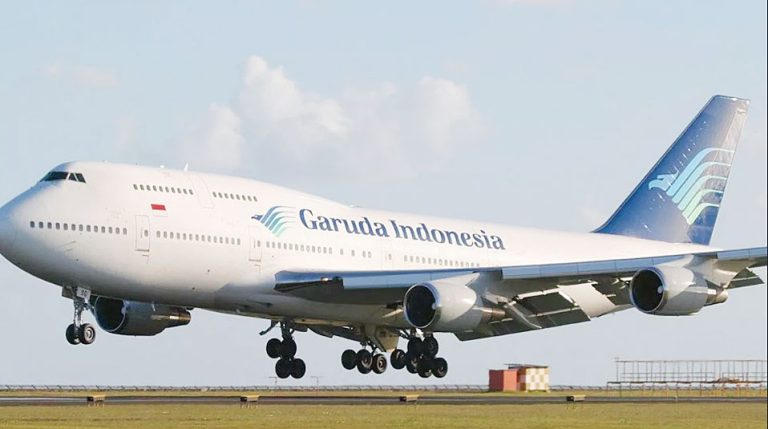 Viral iPhone Milik Penumpang Hilang, Garuda Indonesia Bebas Tugaskan Semua Kru Pesawat GA 716