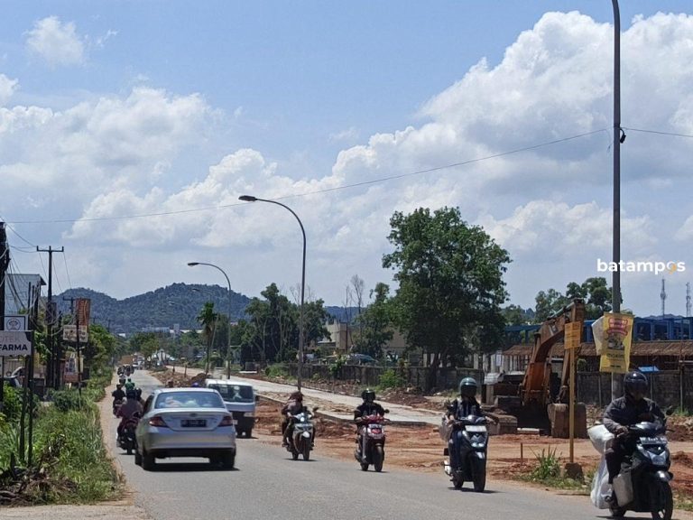 Pelebaran Jalan Sagulung Hampir Rampung, Warga Harap Segera Lengkap dengan Fasilitas Jalan
