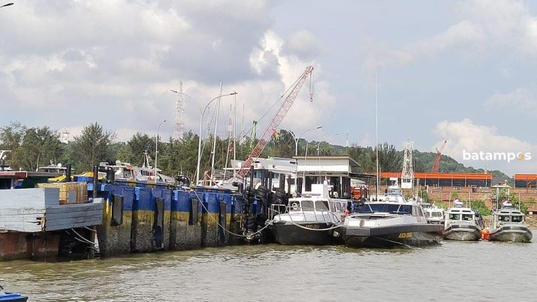 Diduga Juga Terlibat Jaringan Narkoba Internasional, Polisi Tangkap Kawanan Perompak Bersenjata di Perairan Kepri