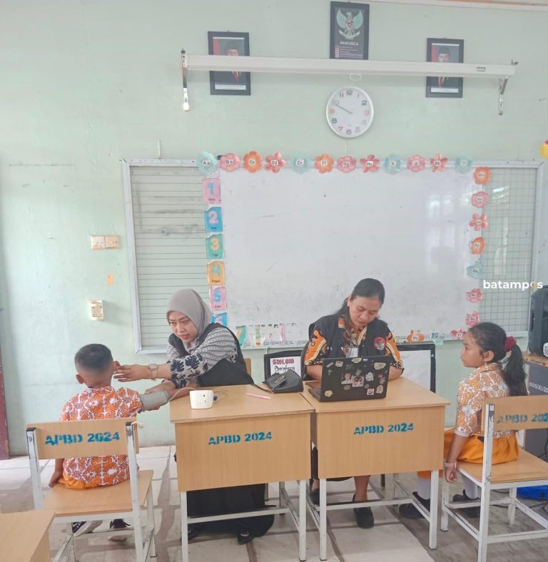 Dinkes Batam Mulai Pemeriksaan Kesehatan Gratis untuk 200 Ribu Siswa, Fokus Deteksi Dini Gangguan Kesehatan