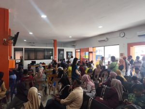 Ribuan Warga Tanjungpinang Serbu Kantor Pos, Ambil BSU Rp600 Ribu