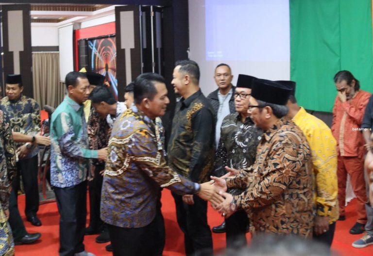 Nostalgia Gubernur Ansar Saat Pelantikan Pengurus PKMB Batam 2025-2030