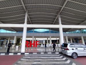 Tiga WNA Malaysia Ditangkap di Bandara Tanjungpinang, Diduga Terkait Kasus Narkoba