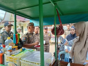 PKL Tarempa Kena Ultimatum Satpol PP, Gerobak Bisa Disita!