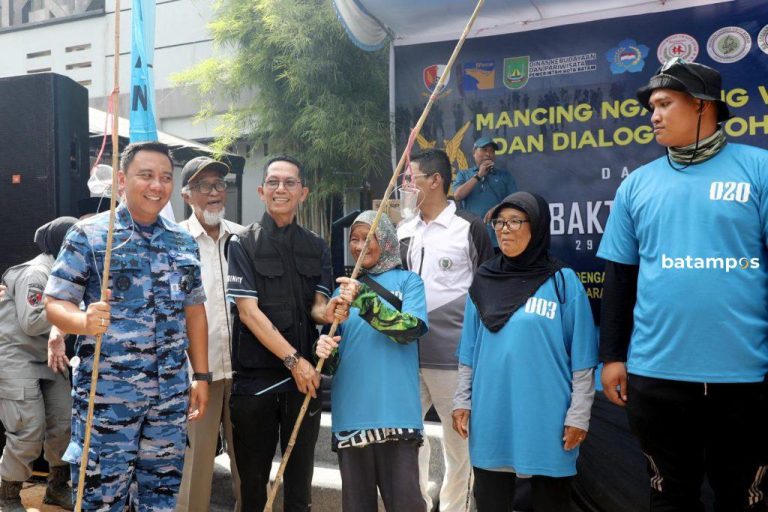 Hari Bakti ke-78, TNI AU Batam Gaungkan Budaya Lewat Mancing Ngarong