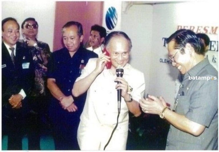 Dari Batam, Telkomsel Membangun Negeri