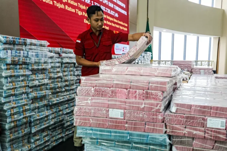 Kejagung Sita Uang Titipan Kasus Korupsi CPO Rp 1,3 triliun