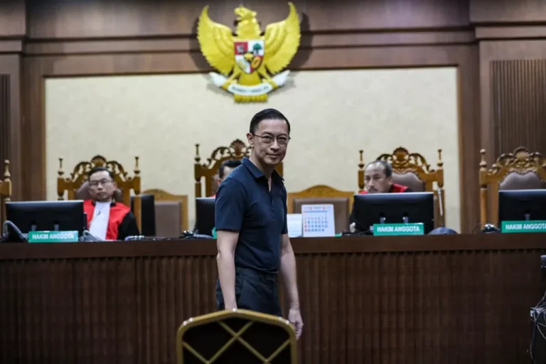 Tom Lembong Dituntut Hukuman Pidana 7 Tahun Penjara dan Denda Rp 750 Juta di Kasus Korupsi Impor Gula