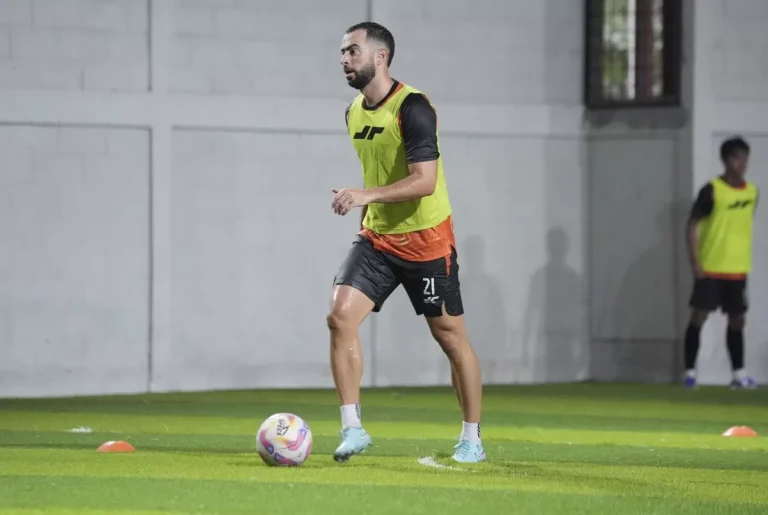 Jordi Amat Resmi Gabung Persija Jakarta