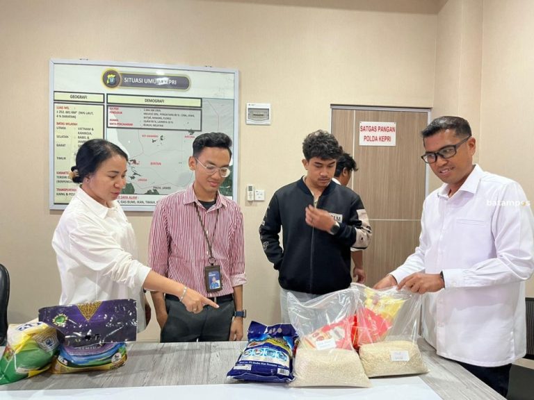 Jawab Isu Peredaran Beras Oplosan, Beberapa Jenis Beras di Batam Diuji di Laboratorium