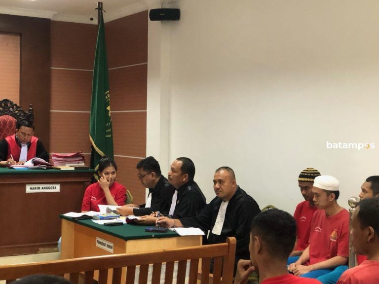 Sepasang Kekasih Kompak Edarkan Ekstasi, 10 Butir Ekstasi Diamankan Saat Transaksi di Kamar VIP Diskotek