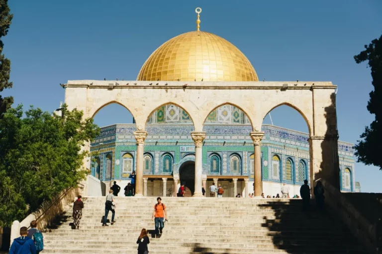 Israel Izinkan Masjid Al-Aqsa Dipakai Tempat Pernikahan Pemukim Yahudi, Dikawal Pasukan Bersenjata, Umat Islam Mengecam