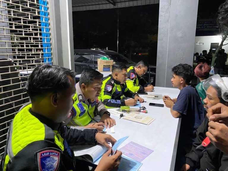 Sat Lantas Polresta Barelang Datangi Lokasi Rawan, Tindak 35 Motor