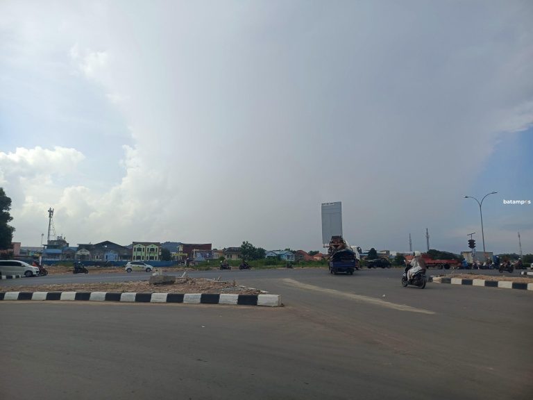 Pelebaran Simpang Puteri Hijau Rampung, Arus Lalu Lintas Kini Lebih Lancar