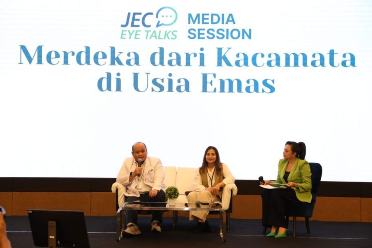 Bebas Kacamata di Usia Emas, JEC Hadirkan Prosedur RLE untuk Mengembalikan Produktivitas  dan Kualitas Hidup Penyandang Presbiopia
