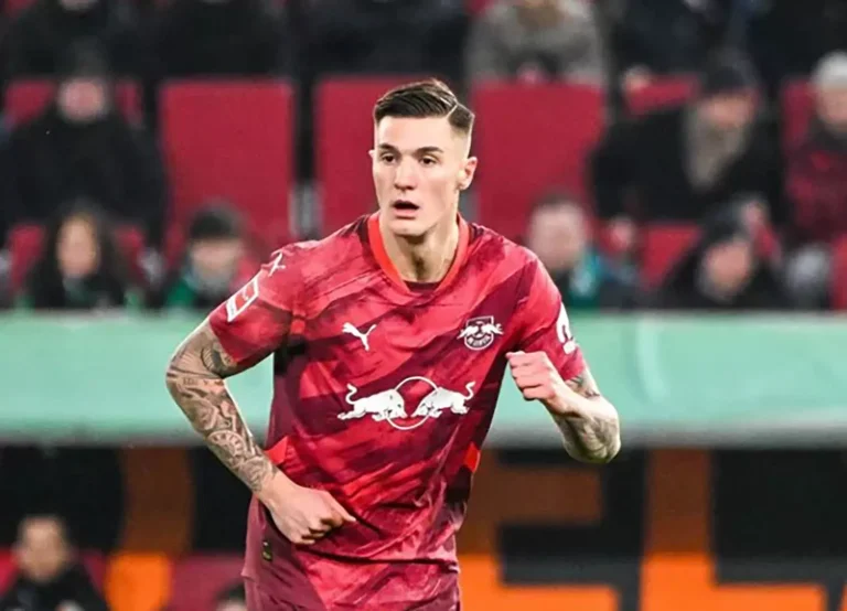 Newcastle Ajukan Tawaran Lebih Tinggi, Manchester United Terus Buru Benjamin Sesko