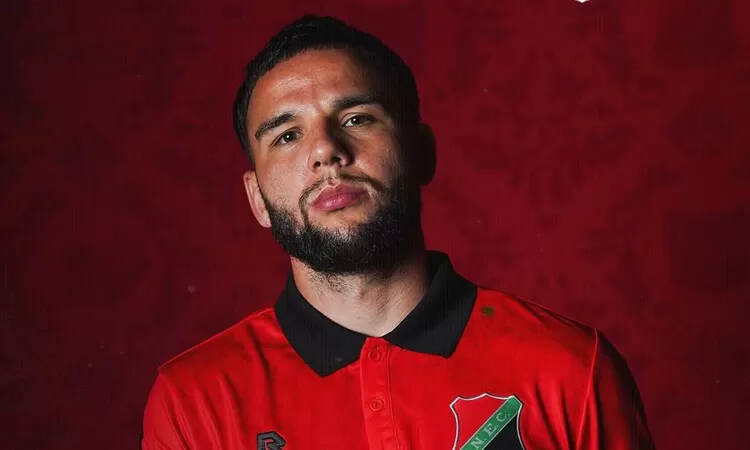 Lille Ajukan Tawaran Resmi Untuk Dapatkan Calvin Verdonk