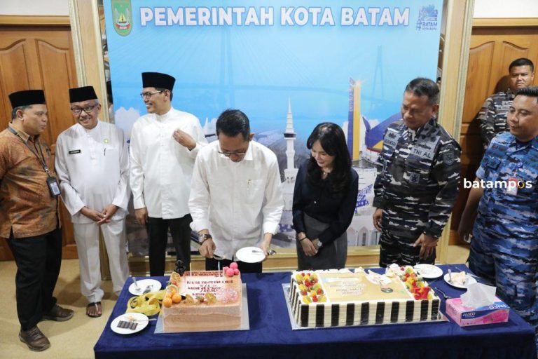 Dirgahayu, Kanda Amsakar!