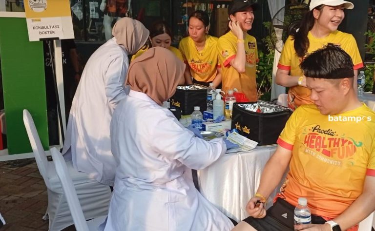 Warga Batam Antusias Ikuti PHFC 2025, Ada Olahraga dan Pemeriksaan Gratis