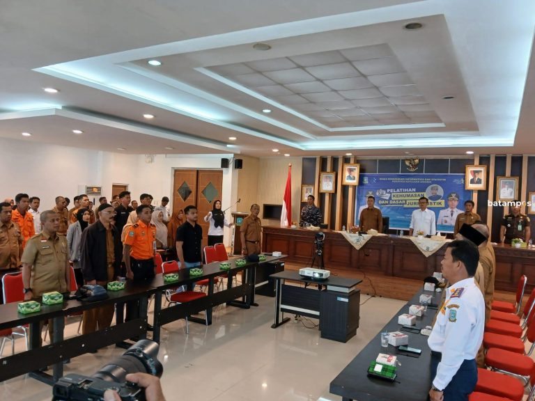 Bupati Anambas Perkuat Koordinasi Pemerintah dan Jurnalis Lewat Pelatihan Kehumasan