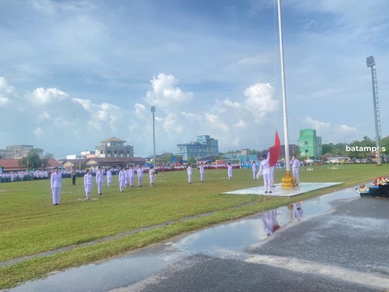 Upacara HUT ke-80 RI di Singkep Tetap Khidmat Meski Anggaran Terbatas