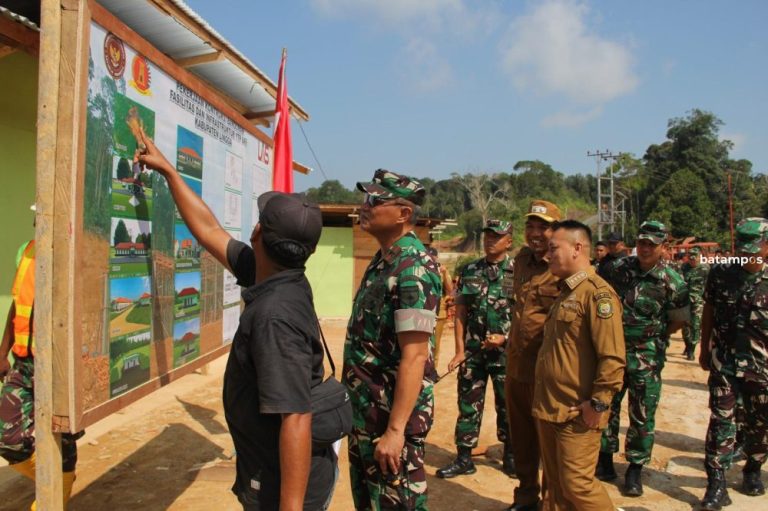 Danrem 033 Tinjau Pembangunan Yonif 849/Beladu Sakti di Lingga