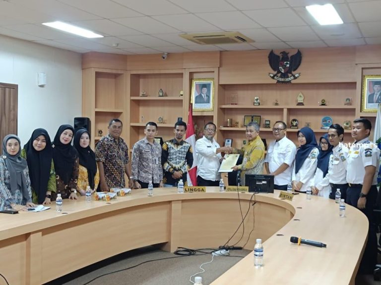 Sah! Pelabuhan Sei Tenam Kini Resmi Dikelola Pemkab Lingga