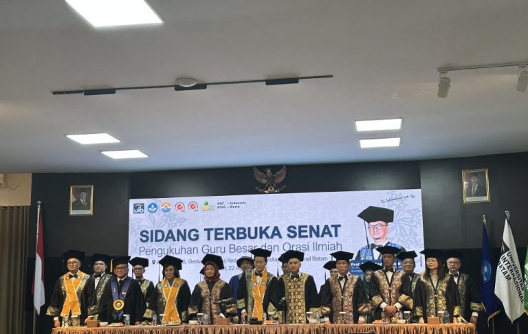 UIB Kukuhkan Guru Besar Fakultas Teknik Sipil dan Perencanaan Prof. Dr. Ir. Andri Irfan Rifai
