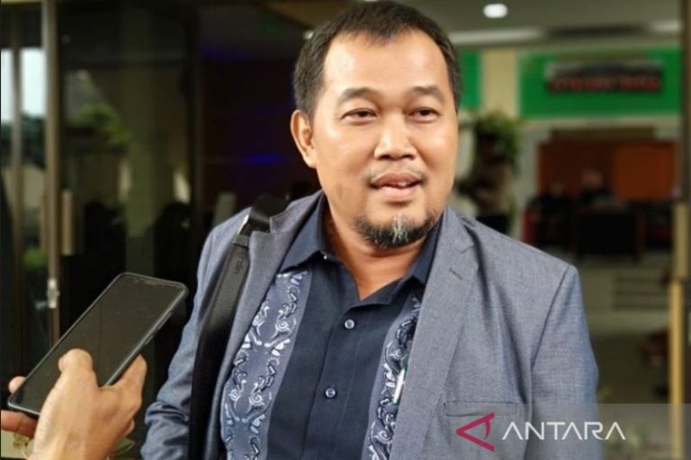 Dugaan Korupsi Kuota Haji Era di Jokowi Disebut Hampir Rp 1 Triliun