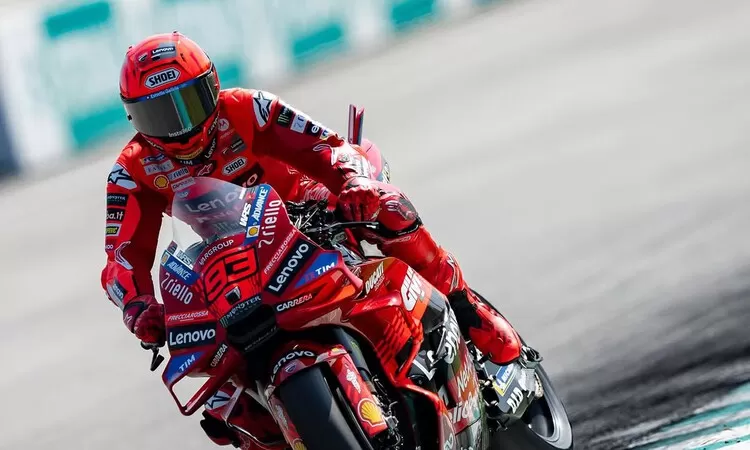 Marc Marquez Dapat Motor Kompetitif untuk Tantang Rekor Kemenangan Bagnaia di MotoGP Austria 2025