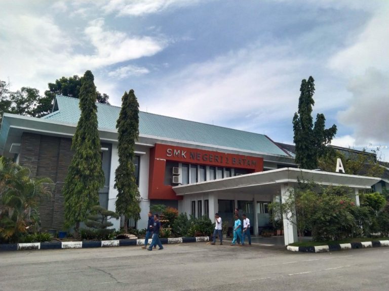 Program Makanan Bergizi Gratis Berjalan, Siswa SMKN 1 Batam Mulai Kurangi Jajan