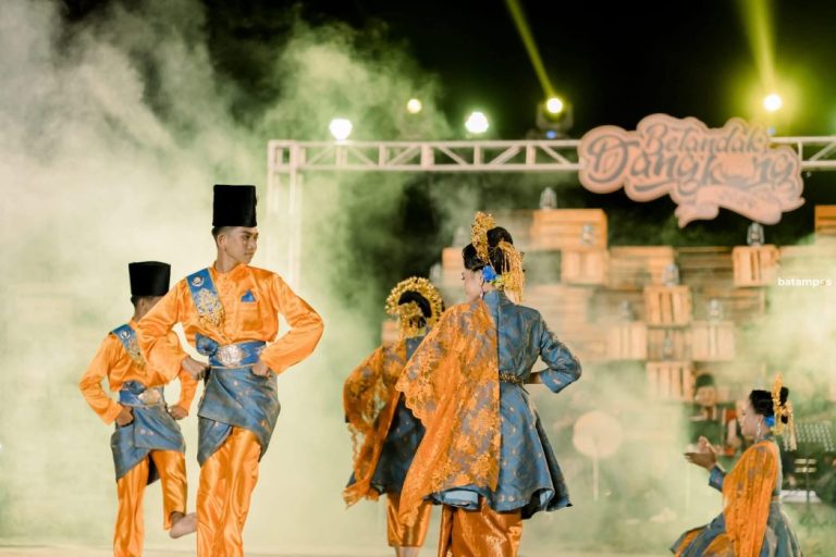 Joget Dangkong Asal Karimun Jadi Warisan Budaya Nasional