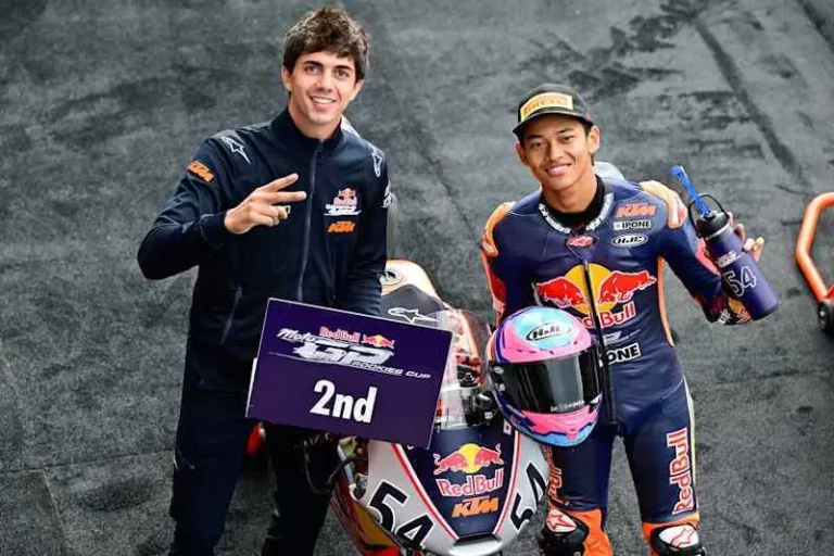 Kado Hari Kemerdekaan dari Pembalap Veda Ega! Sukses Back to Back Runner-up di Red Bull Rookies Cup Austria 2025