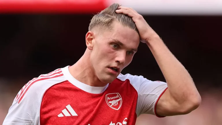 Debut Bersama Arsenal, Viktor Gyokeres Bisa Ikuti Jejak Thierry Henry dan Dennis Bergkamp