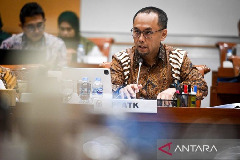 Ustad Das’ad Latif Soroti Dugaan Pungli di Balik Pemblokiran Rekening Dormant, Ini Penjelasan Kepala PPATK