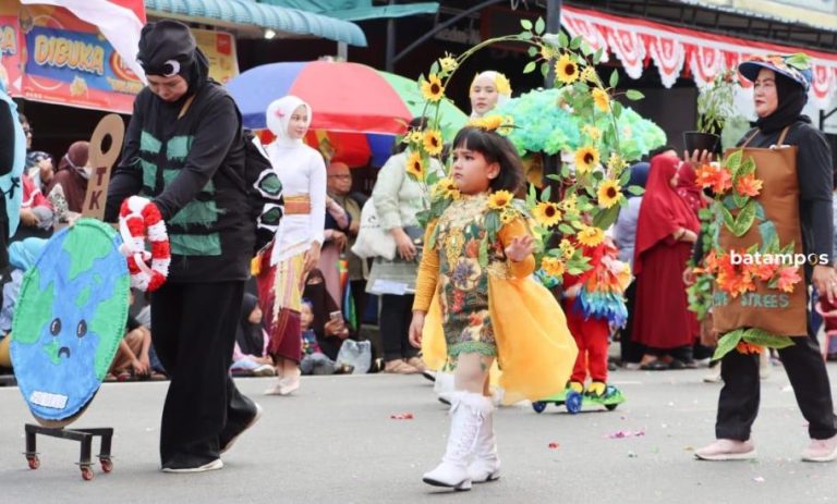 Ribuan Peserta Padati Pawai Nusantara di Tanjunguban